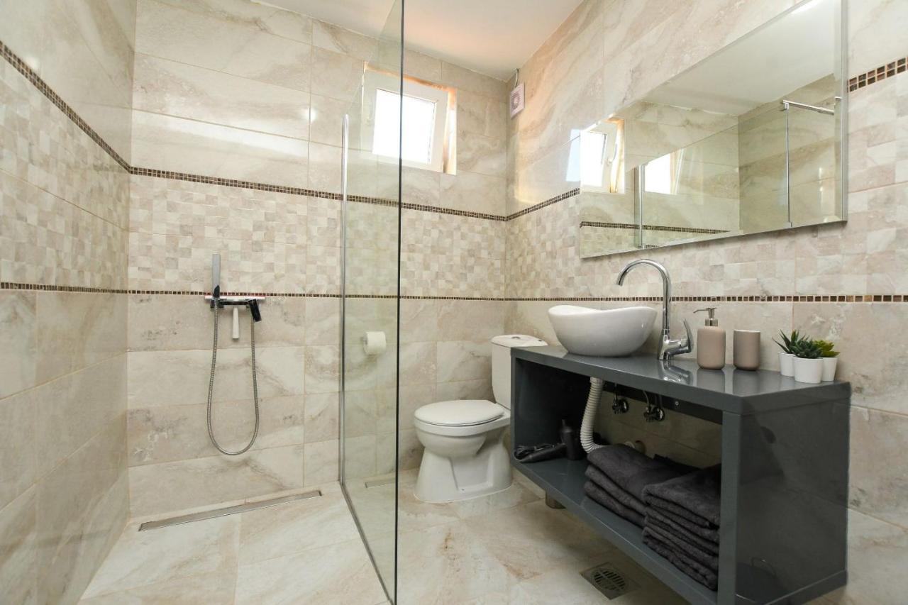Central Apartments Kladovo Luaran gambar