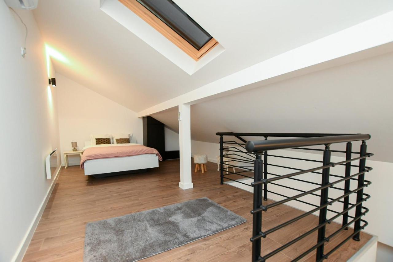 Central Apartments Kladovo Luaran gambar